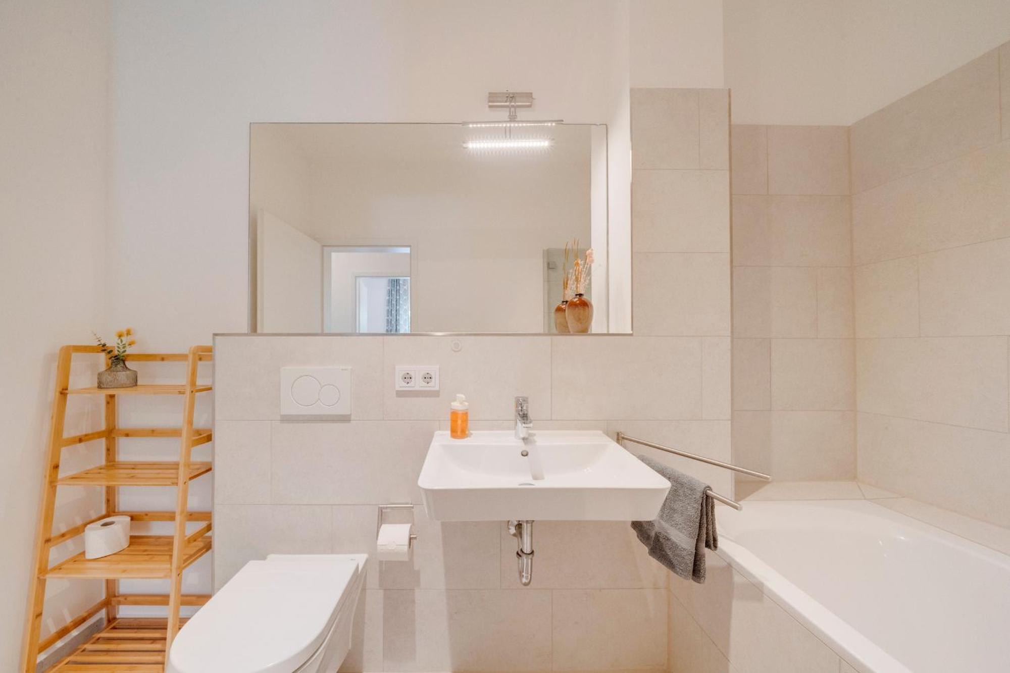 Neu-Luxus Apartment-Zentral In Altstadt-65-80Qm Augsburg Ruang foto